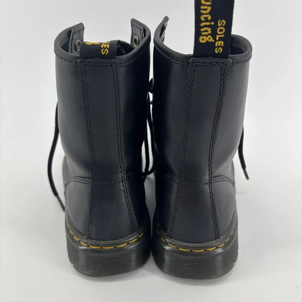 DocMartens Zavala Black Leather Platform Combat Boots Men 7 Women 8 Goth Grunge